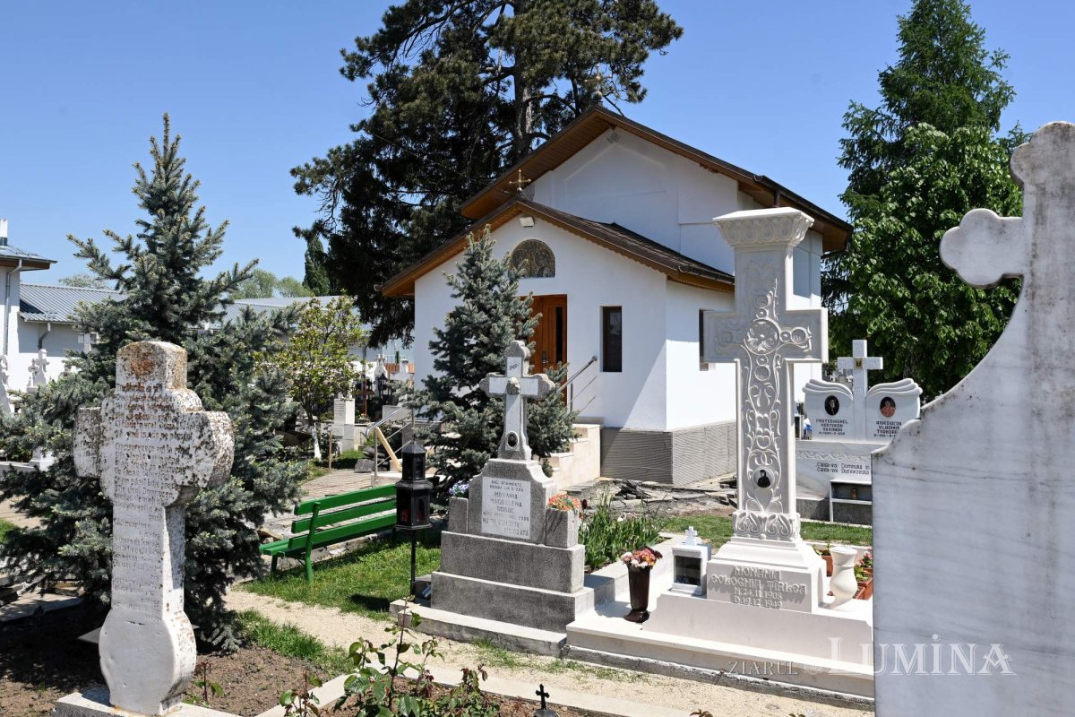 Sclipirile Luminii: Mănăstirea Samurcăşeşti 361931