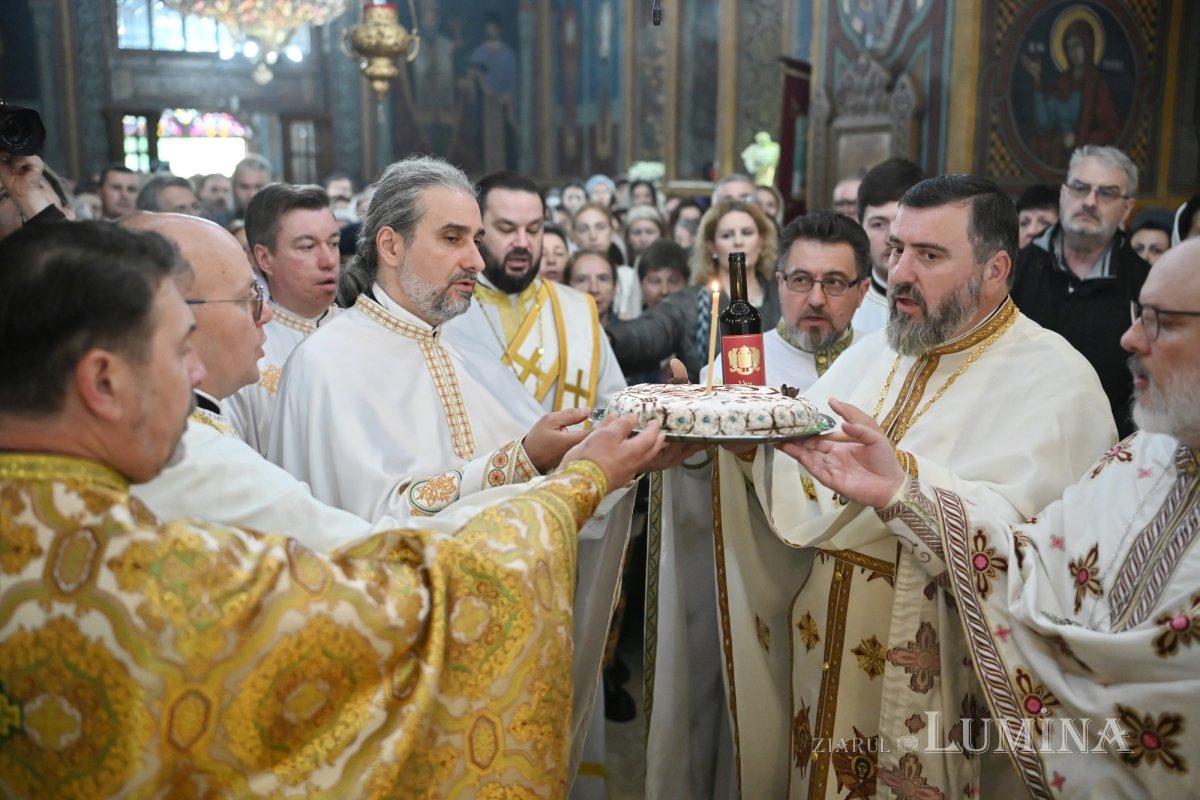 Centenarul Bisericii Podeanu din Capitală 362235