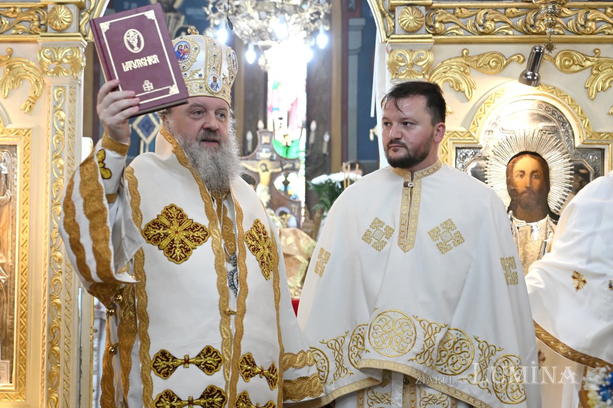 Centenarul Bisericii Podeanu din Capitală 362238