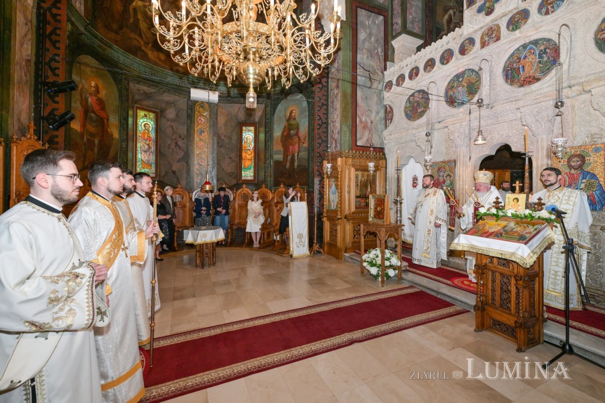 Hirotonie întru preot la o mănăstire istorică din București 362476