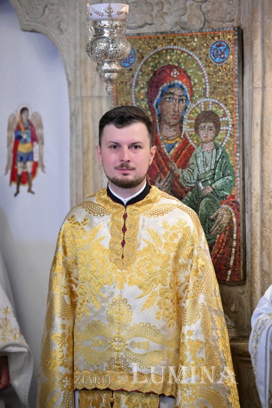 Hirotonie întru preot la o mănăstire istorică din București 362486