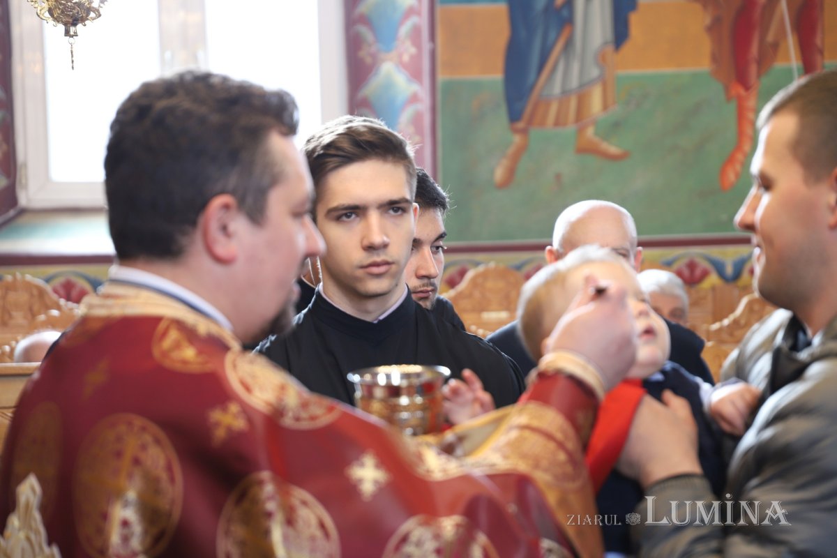 Familia preotului, inima comunităţii din Lisa 362634