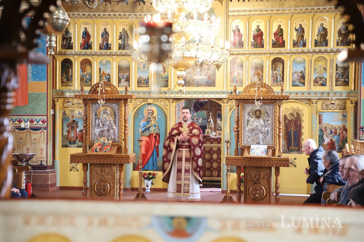Familia preotului, inima comunităţii din Lisa 362637