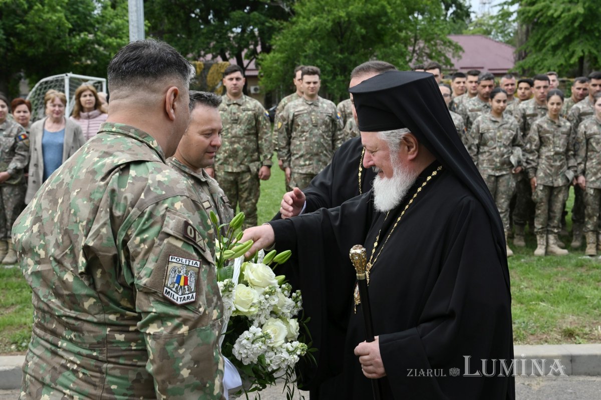 Sfințirea capelei Brigăzii 1 Sprijin Manevră „Argedava” din București  362716