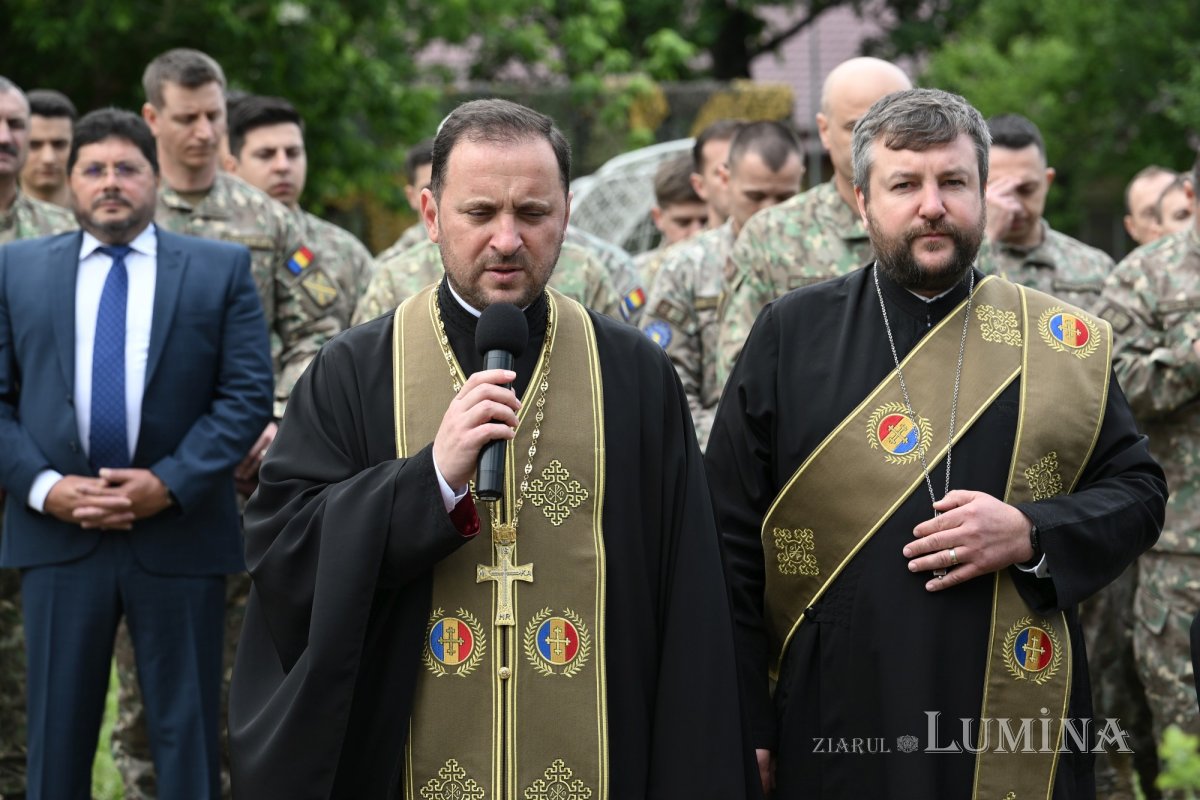 Sfințirea capelei Brigăzii 1 Sprijin Manevră „Argedava” din București  362721