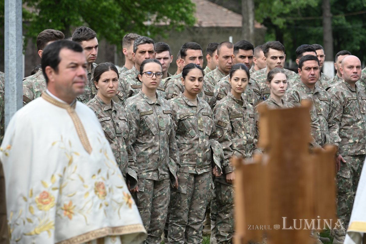 Sfințirea capelei Brigăzii 1 Sprijin Manevră „Argedava” din București  362722