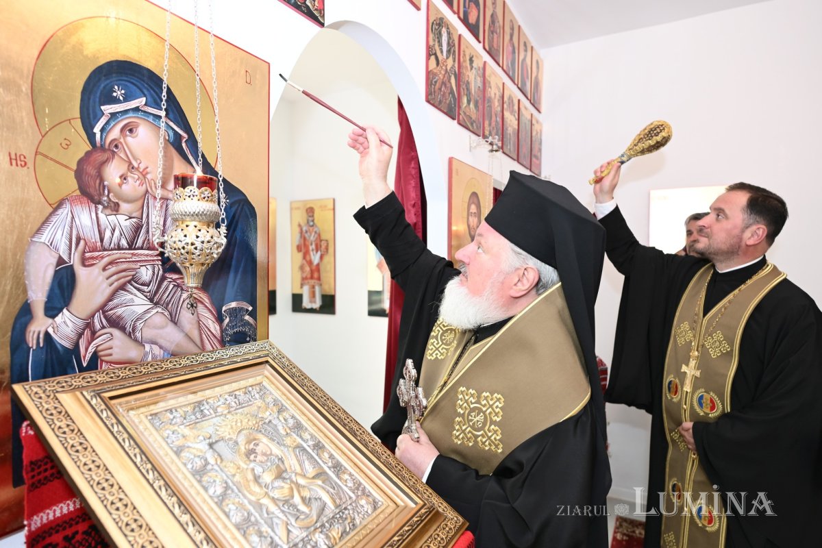 Sfințirea capelei Brigăzii 1 Sprijin Manevră „Argedava” din București  362726