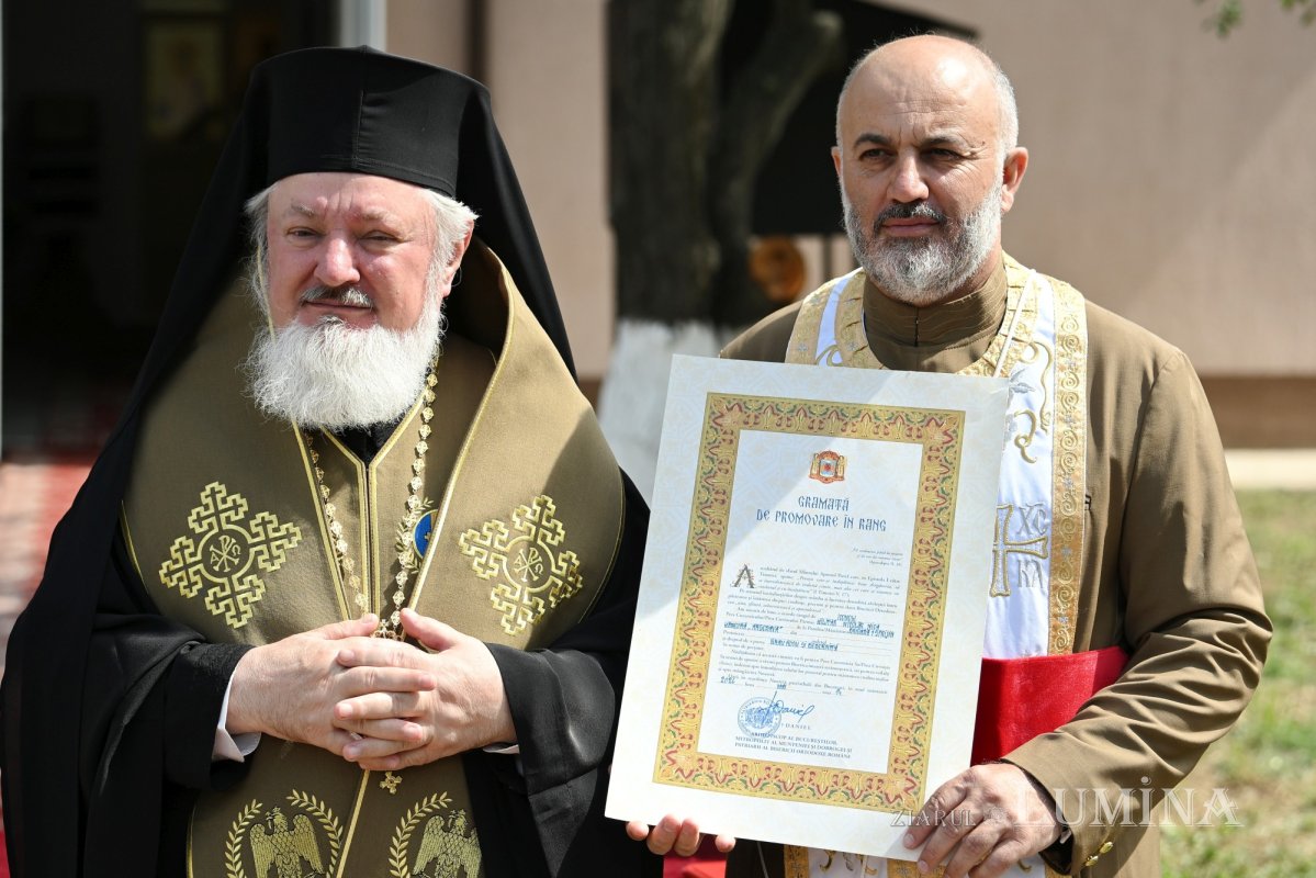 Sfințirea capelei Brigăzii 1 Sprijin Manevră „Argedava” din București  362733