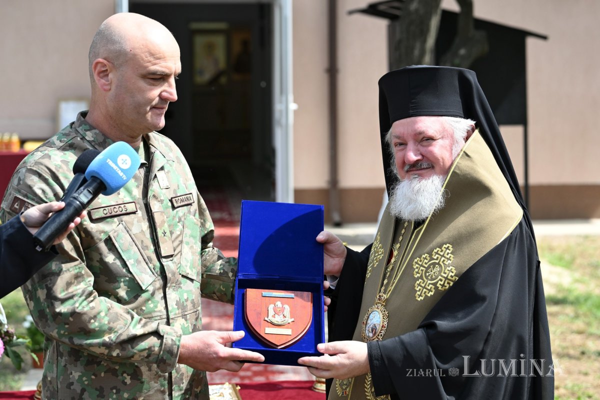 Sfințirea capelei Brigăzii 1 Sprijin Manevră „Argedava” din București  362738