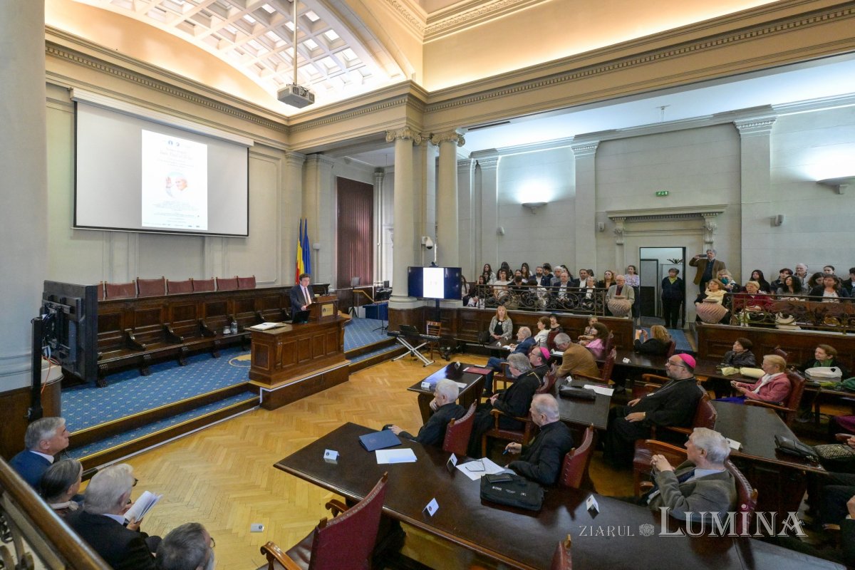 Sesiune omagială „Ioan Paul al II‑lea” la Academia Română 363055