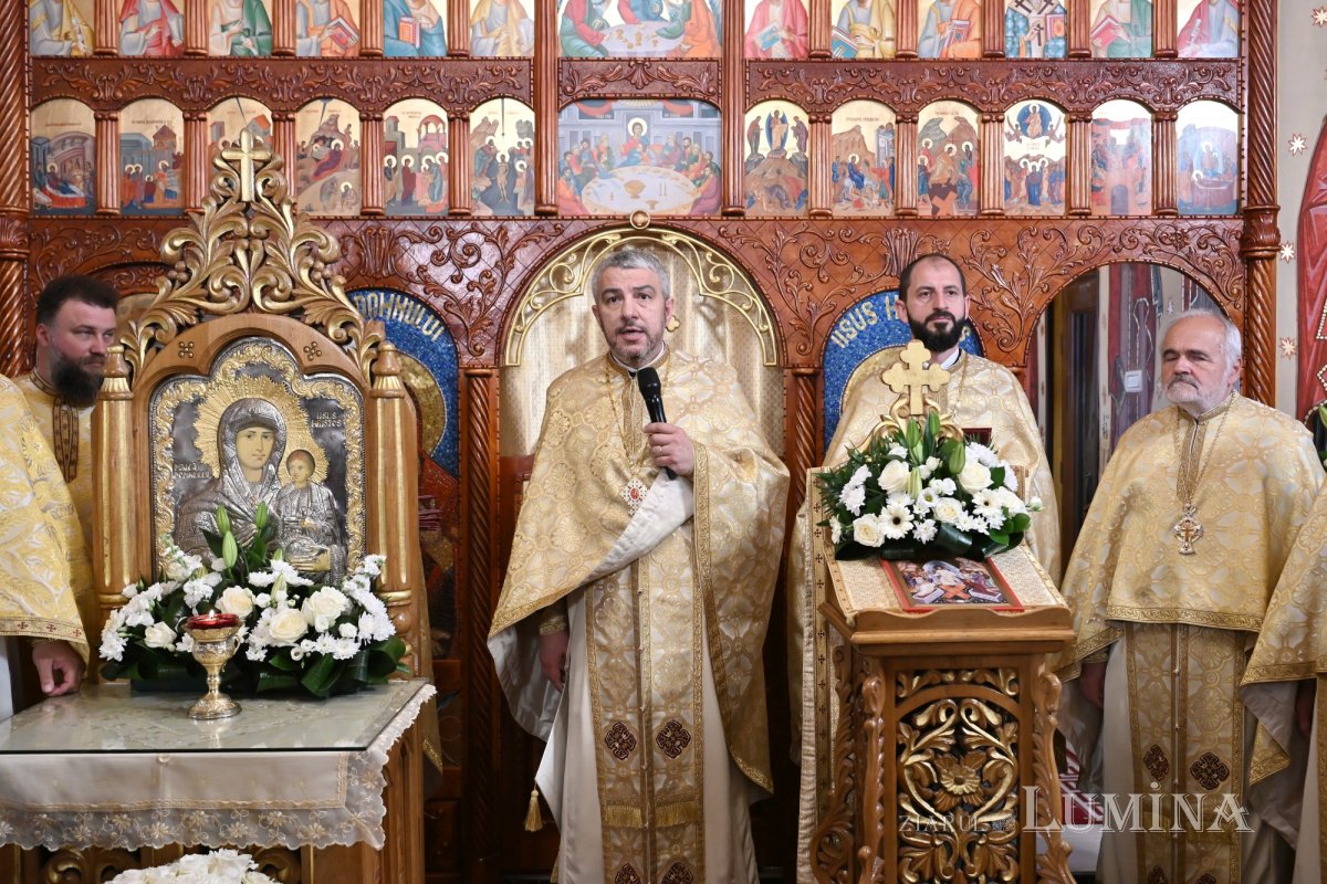 Sfințirea centrului multifuncțional al Parohiei Dragomirești-Deal din Ilfov 363124