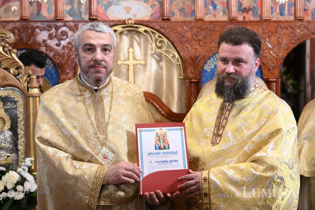 Sfințirea centrului multifuncțional al Parohiei Dragomirești-Deal din Ilfov 363126