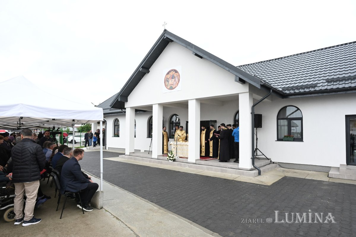 Sfințirea centrului multifuncțional al Parohiei Dragomirești-Deal din Ilfov 363131