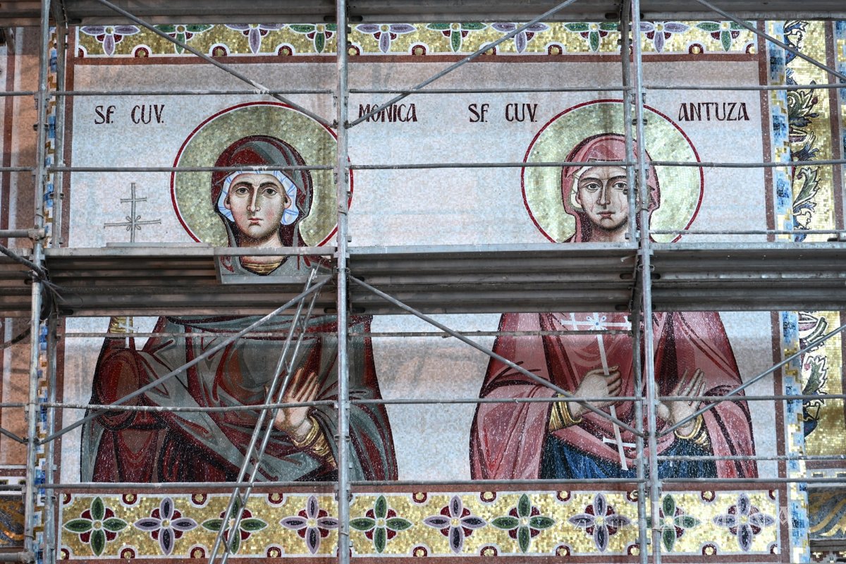 Lucrările de pictură la Catedrala Națională în lumina sărbătorii Înălțării Domnului 363233