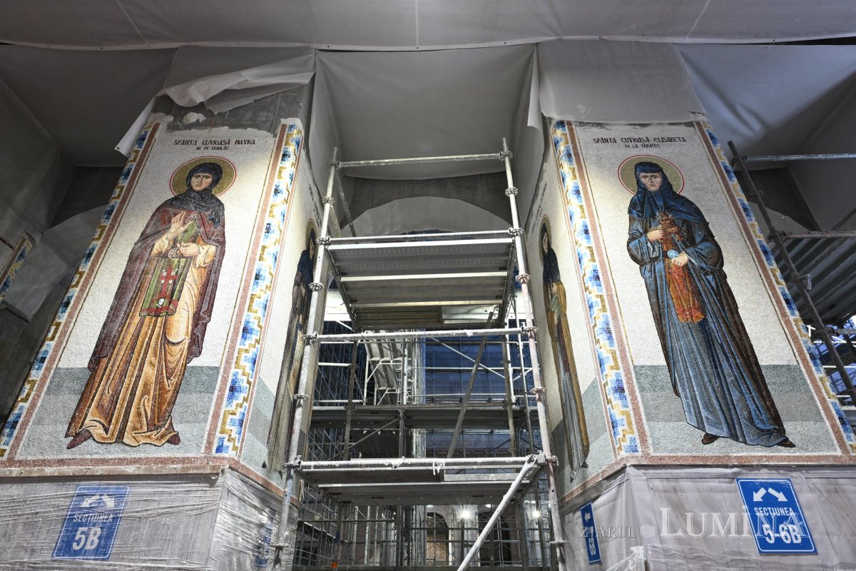 Lucrările de pictură la Catedrala Națională în lumina sărbătorii Înălțării Domnului 363241