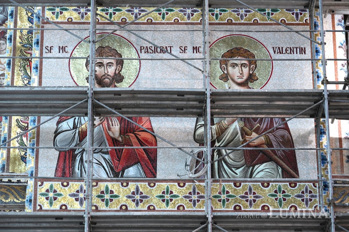 Lucrările de pictură la Catedrala Națională în lumina sărbătorii Înălțării Domnului 363243