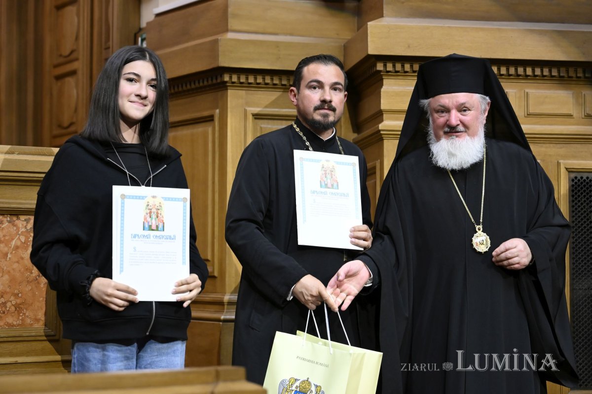 Premierea câștigătorilor a două concursuri naționale organizate de Patriarhia Română 363317