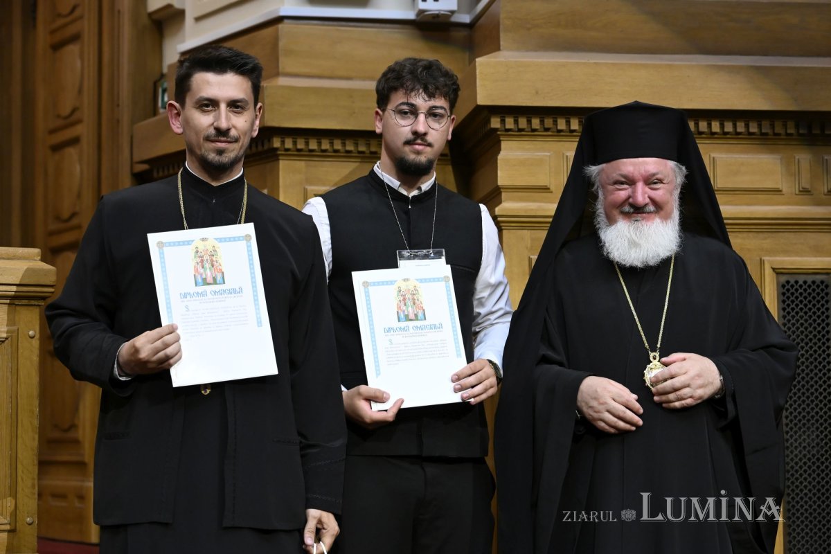 Premierea câștigătorilor a două concursuri naționale organizate de Patriarhia Română 363327