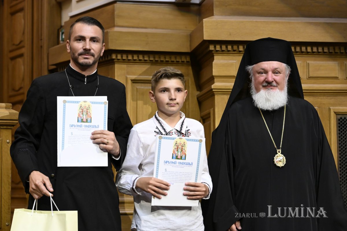 Premierea câștigătorilor a două concursuri naționale organizate de Patriarhia Română 363330