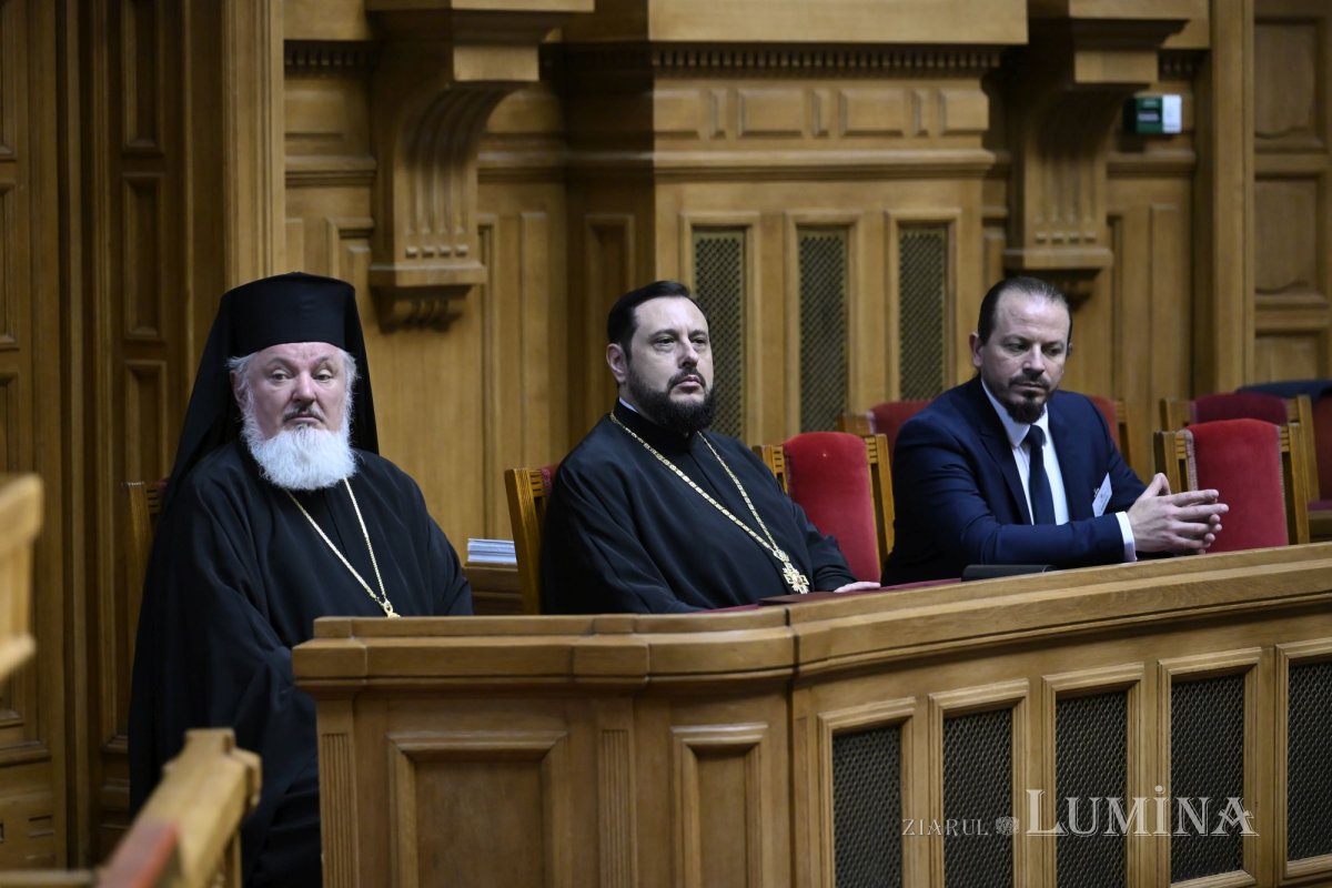 Premierea câștigătorilor concursului național catehetic la Palatul Patriarhiei 363303