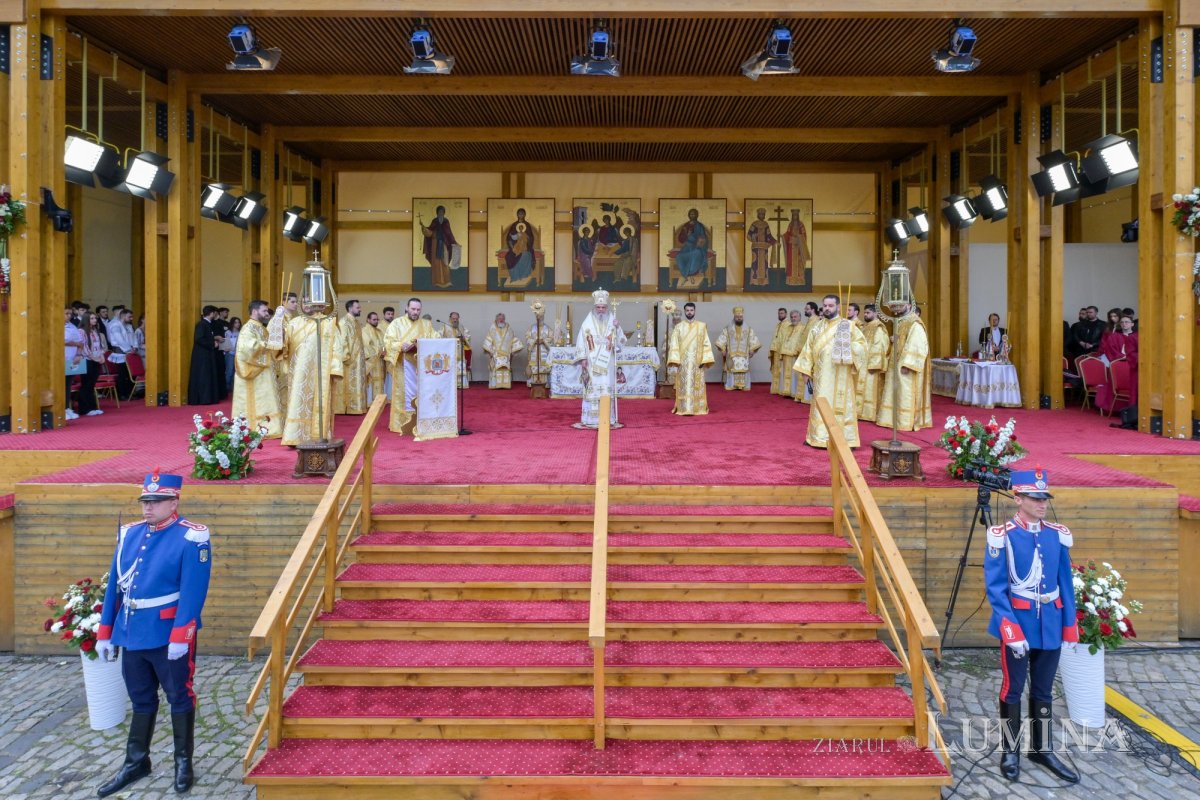Înălțarea Domnului și hramul istoric al Catedralei Patriarhale 363491