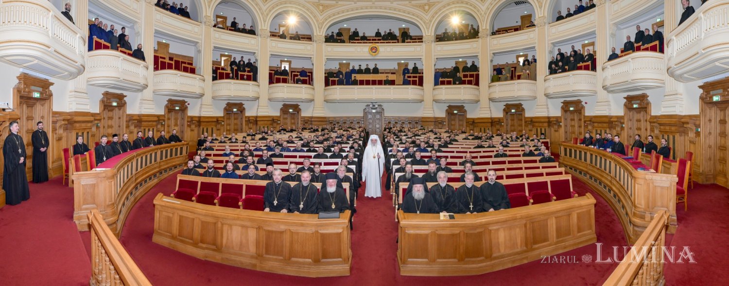 Conferință preoțească semestrială la Palatul Patriarhiei 363768