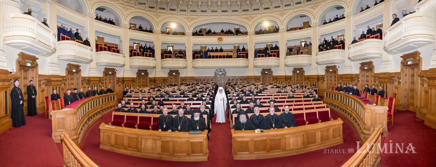 Conferință preoțească semestrială la Palatul Patriarhiei 363805