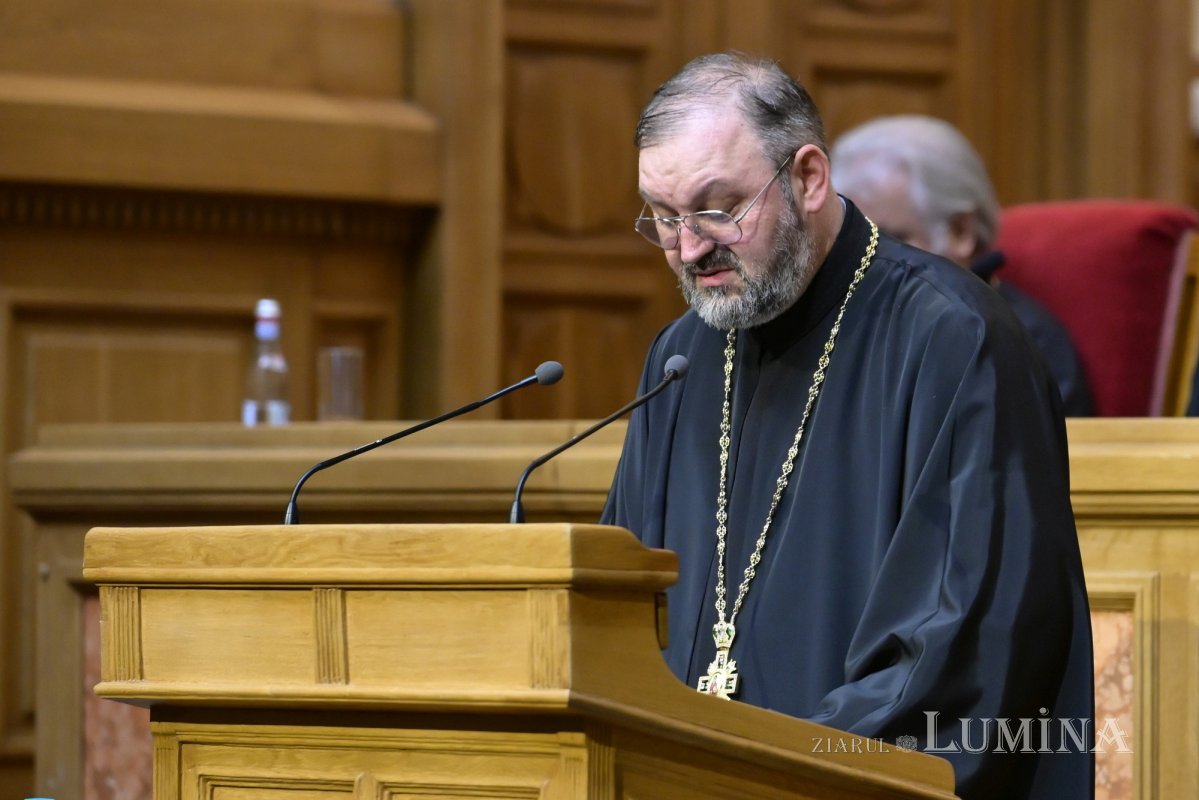 Clericii din județul Prahova s-au reunit la Palatul Patriarhiei din București 363886