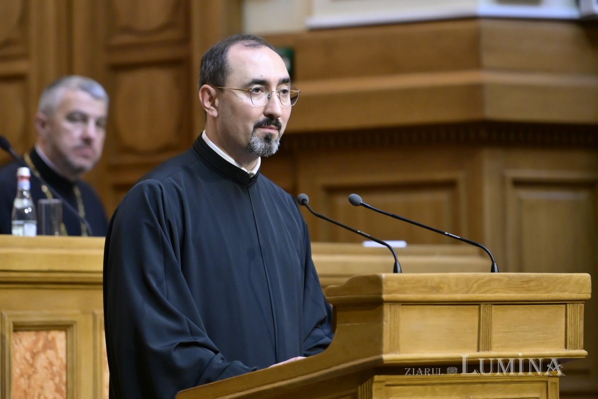 Clericii din județul Prahova s-au reunit la Palatul Patriarhiei din București 363887