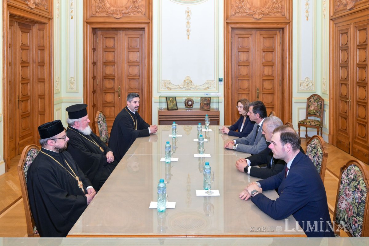 Oficial al statului grec în vizită la Patriarhia Română 363916