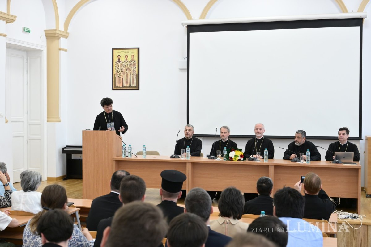 Lansarea lucrării „Dobândirea Sfântului Duh în Sfânta Liturghie” la Bucureşti 364051