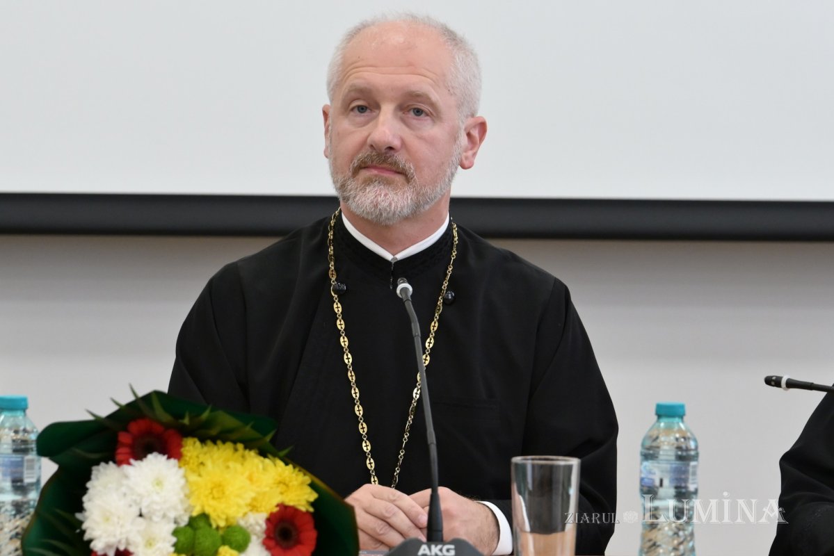 Lansarea lucrării „Dobândirea Sfântului Duh în Sfânta Liturghie” la Bucureşti 364053
