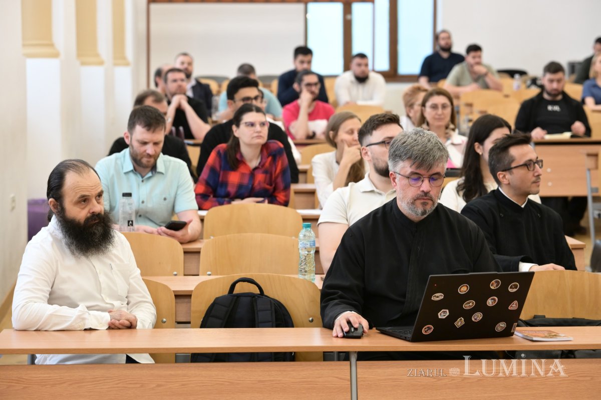 Lansarea lucrării „Dobândirea Sfântului Duh în Sfânta Liturghie” la Bucureşti 364055