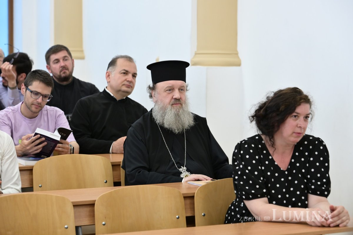 Lansarea lucrării „Dobândirea Sfântului Duh în Sfânta Liturghie” la Bucureşti 364061