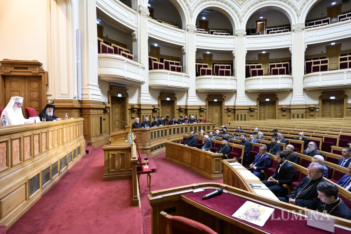 Constituirea noii Adunări eparhiale a Arhiepiscopiei Bucureștilor 364174