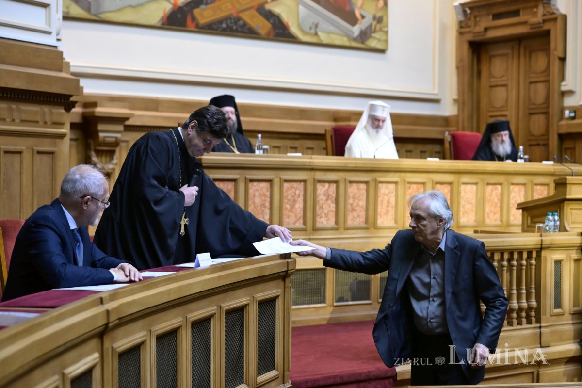 Constituirea noii Adunări eparhiale a Arhiepiscopiei Bucureștilor 364179