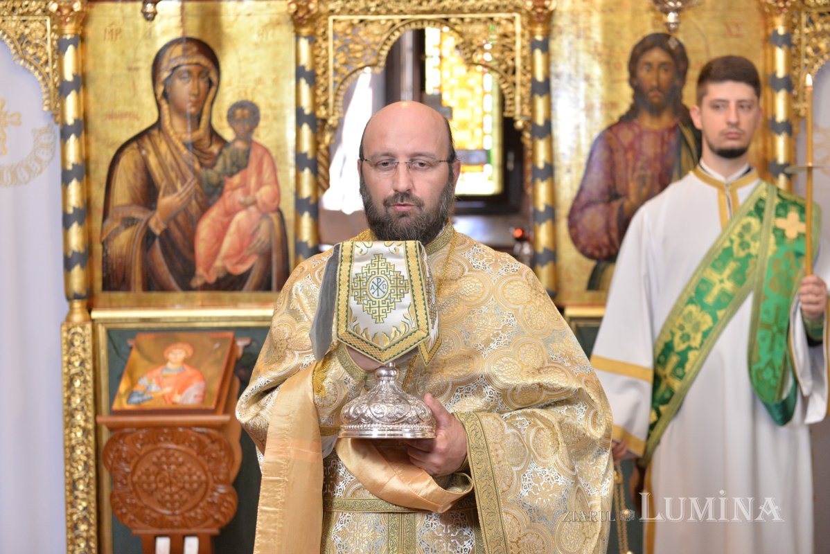„Prin lucrarea Duhului Sfânt, omul se modelează după chipul lui Hristos” 364272