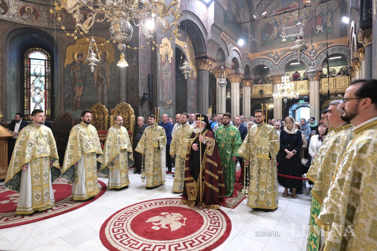 Hramul Centrului de Presă BASILICA al Patriarhiei Române 364322