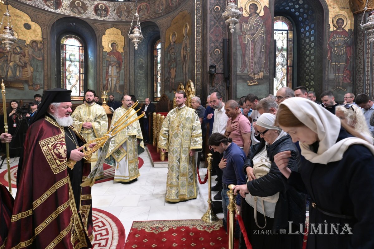 Hramul Centrului de Presă BASILICA al Patriarhiei Române 364323