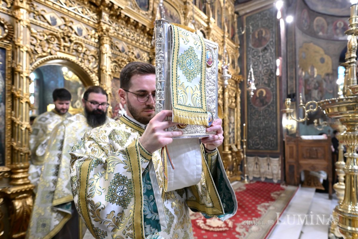 Hramul Centrului de Presă BASILICA al Patriarhiei Române 364334