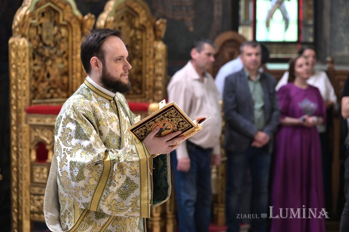 Hramul Centrului de Presă BASILICA al Patriarhiei Române 364340