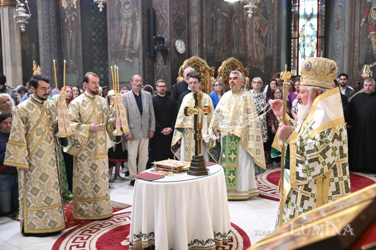 Hramul Centrului de Presă BASILICA al Patriarhiei Române 364343