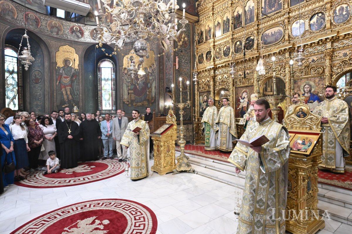 Hramul Centrului de Presă BASILICA al Patriarhiei Române 364346