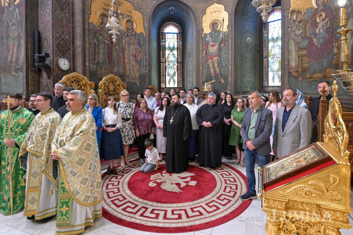 Hramul Centrului de Presă BASILICA al Patriarhiei Române 364386