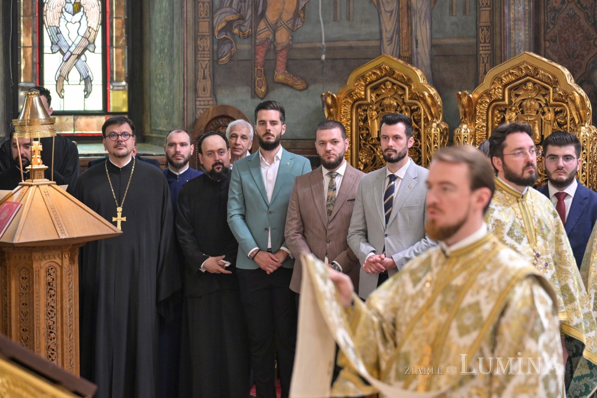 Hramul Centrului de Presă BASILICA al Patriarhiei Române 364389