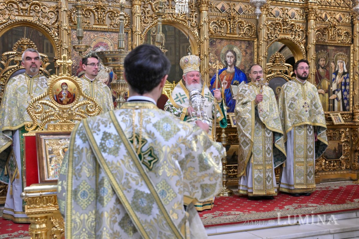 Hramul Centrului de Presă BASILICA al Patriarhiei Române 364391