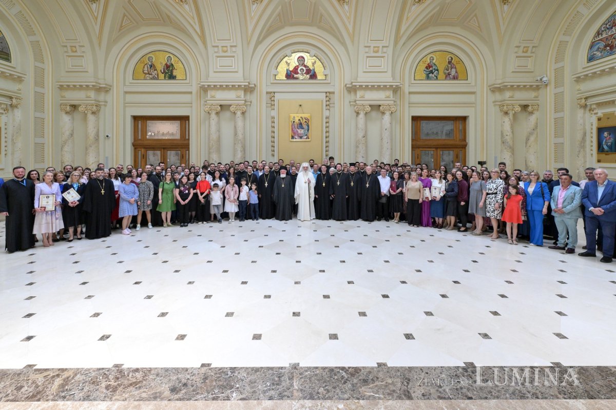 Hramul Centrului de Presă BASILICA al Patriarhiei Române 364408
