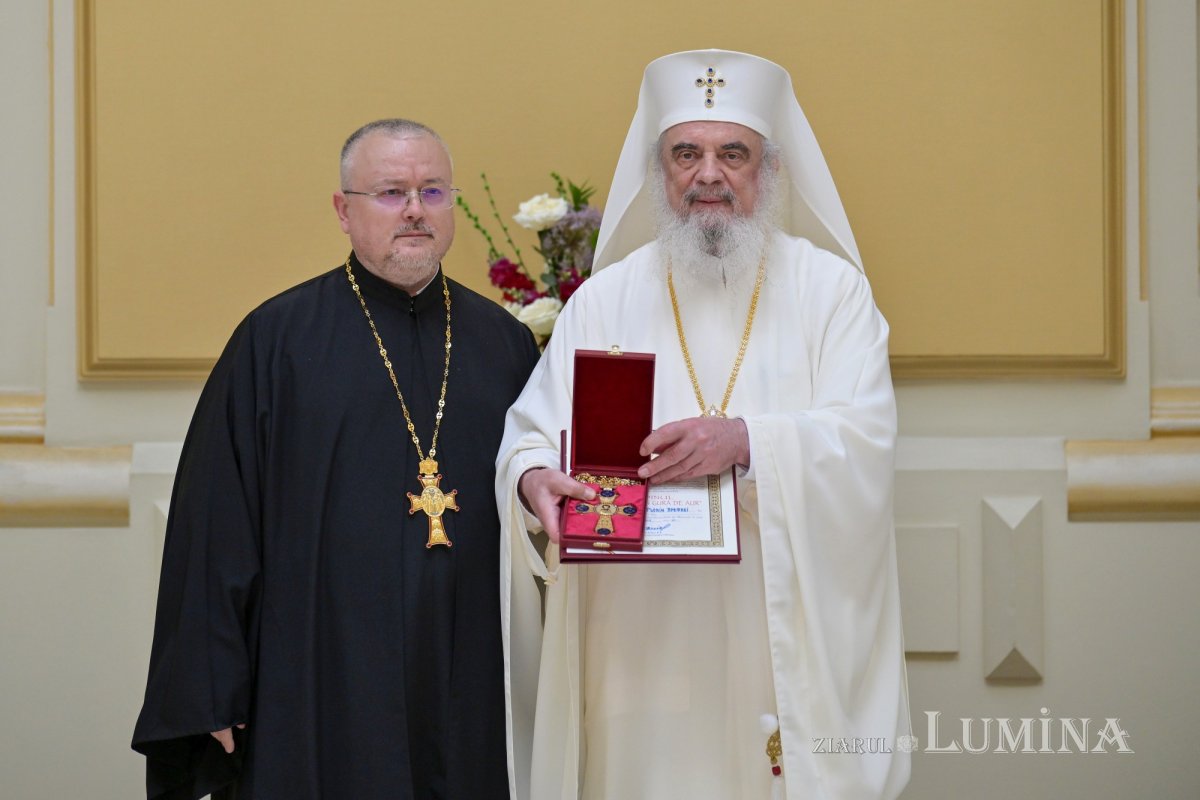 Hramul Centrului de Presă BASILICA al Patriarhiei Române 364416