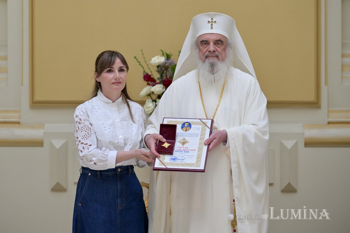 Hramul Centrului de Presă BASILICA al Patriarhiei Române 364418