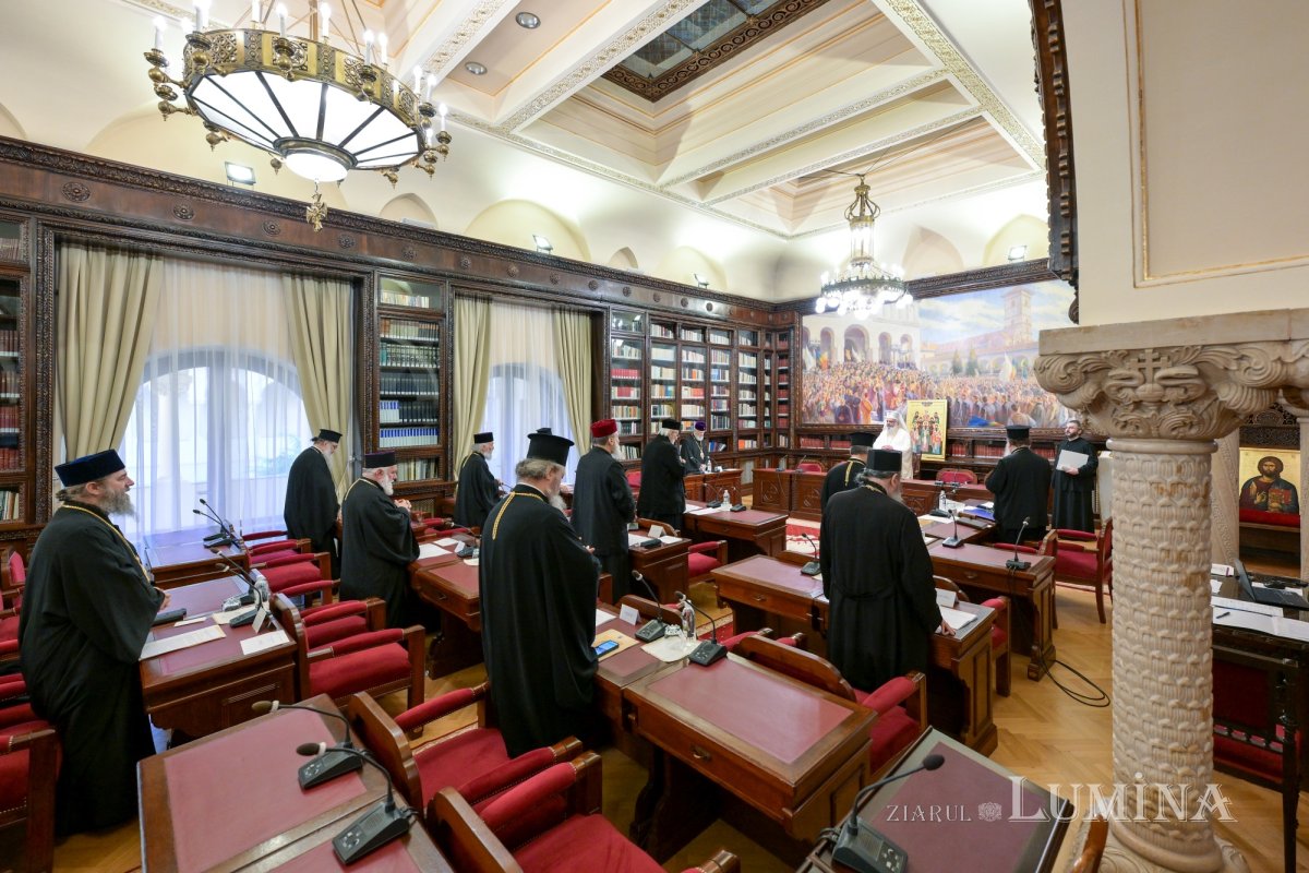 Întrunirea Sinodului Mitropoliei Munteniei și Dobrogei la București 364483
